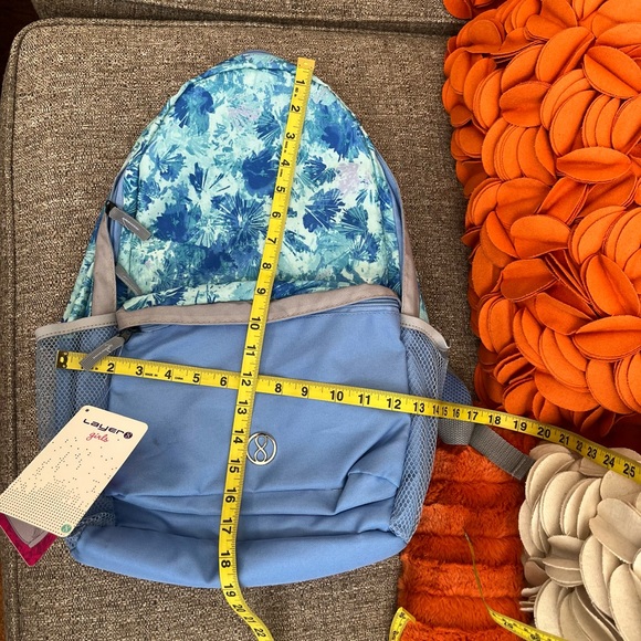 ❣️🆕Layer 8 Girls Blue Tie Dye Water Resistant Backpack ❣️ - Picture 11 of 11